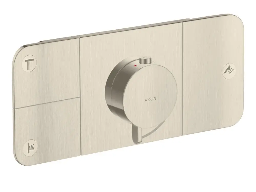 Thermostatmodul von AXOR in gebürstetem Nickel mit einem runden Regler zur Steuerung von drei Verbrauchern, montiert auf einer rechteckigen Plattenoberfläche.